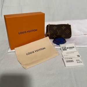 Louis Vuitton Monogram Key Pouch - NWT - Made in France
